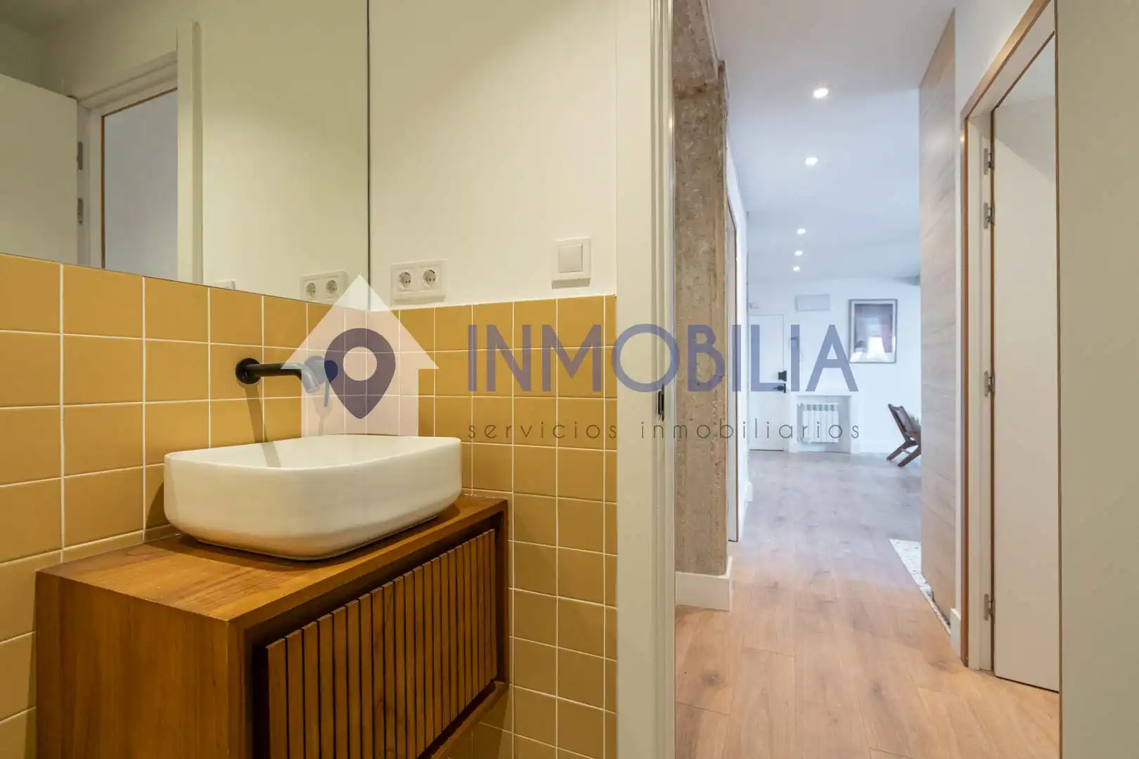 Habitación de Piso en venta en Madrid con Calefacción y Terraza