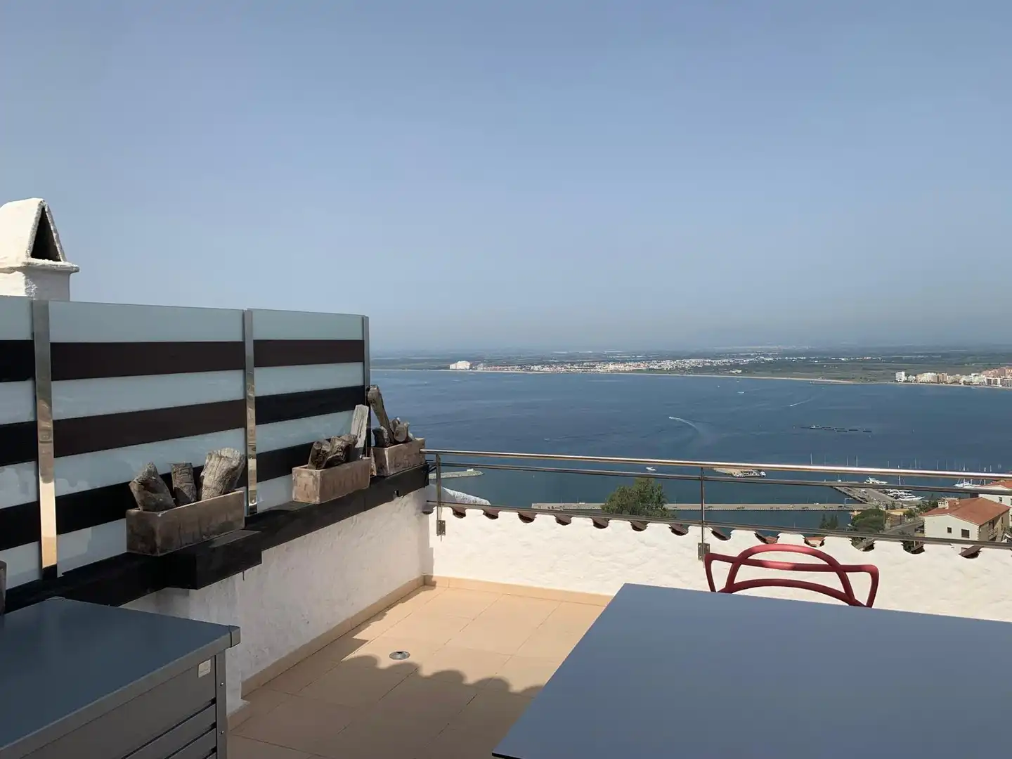 Terraza de Dúplex en venta en Roses con Terraza, Piscina y Horno