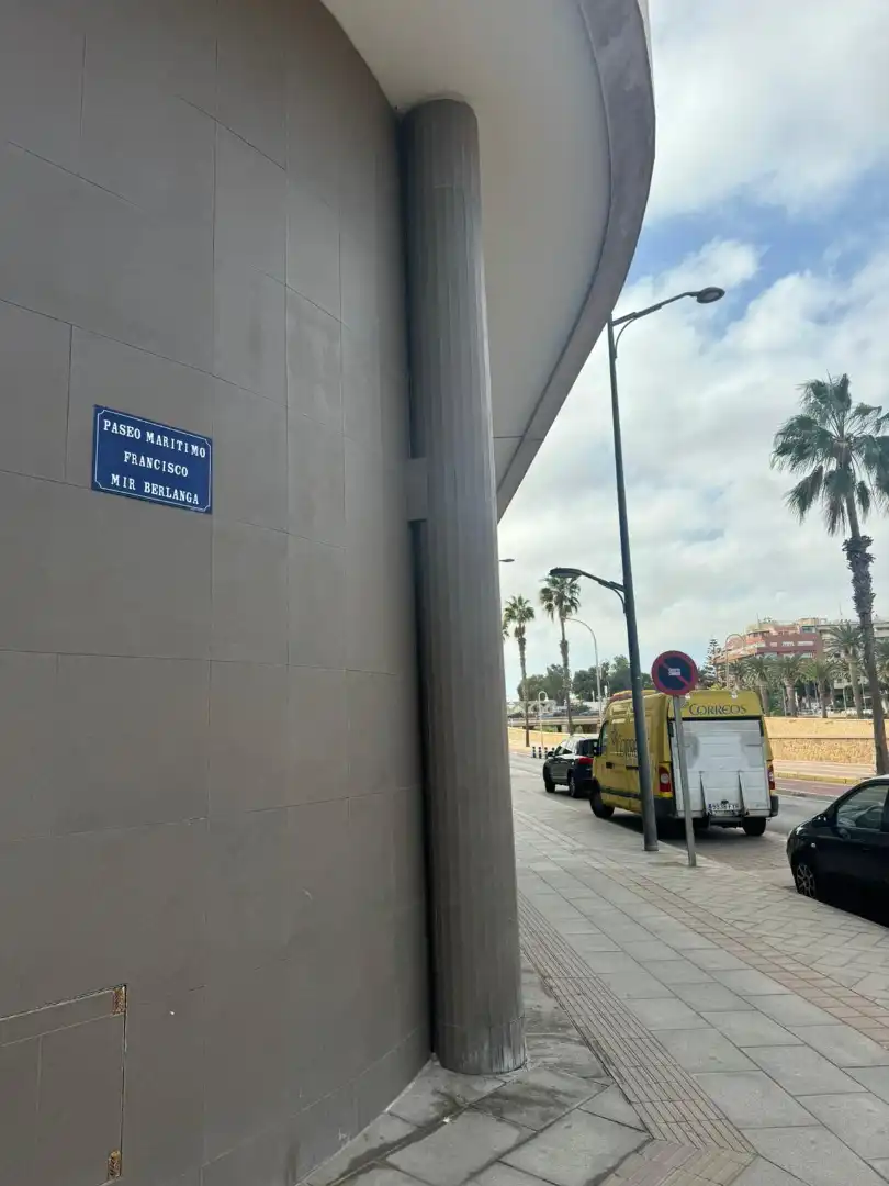 Parking de Piso en venta en Melilla con Aire acondicionado, Calefacción y Terraza