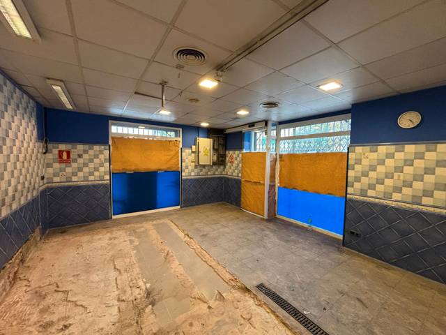 Local comercial en Alquiler en Passeig Cristòfol Colom, 32 en Sant Miquel