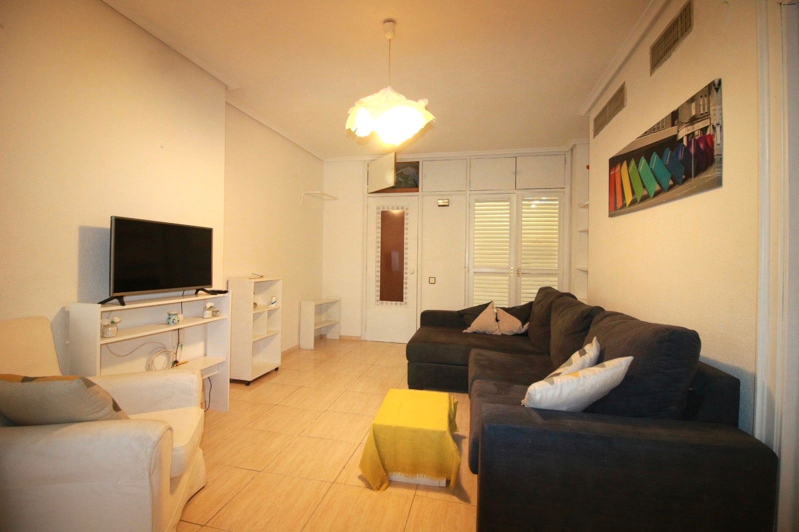 Living room of Apartment to rent in Cáceres Capital  with Air Conditioner, Terrace and Storage room