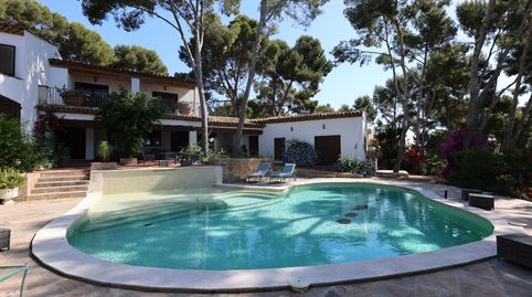 Villa exclusiva con vistas al mar, piscina privada y loft independiente en Roc de Sant Gaietà