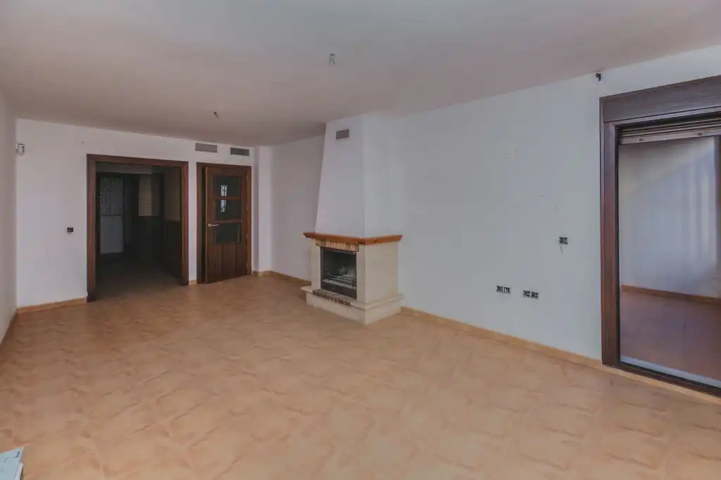 Piso en venta en C/ Almería, Fondón