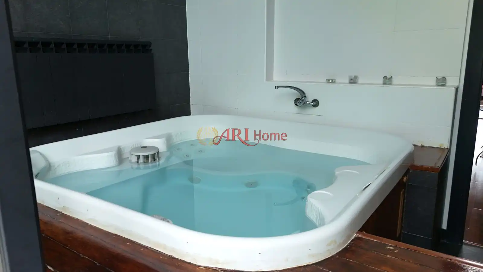 Swimming pool of Buildings for sale in Quintanilla San García