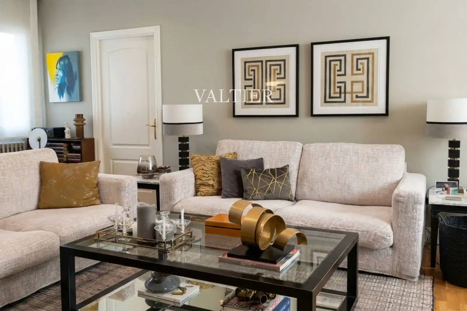 Living room of Flat for sale in Chamartín