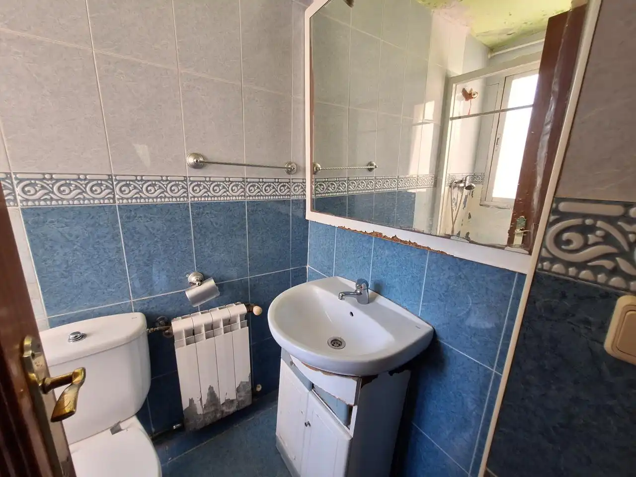 Bany de Pis en venda en Madrid amb Calefacció