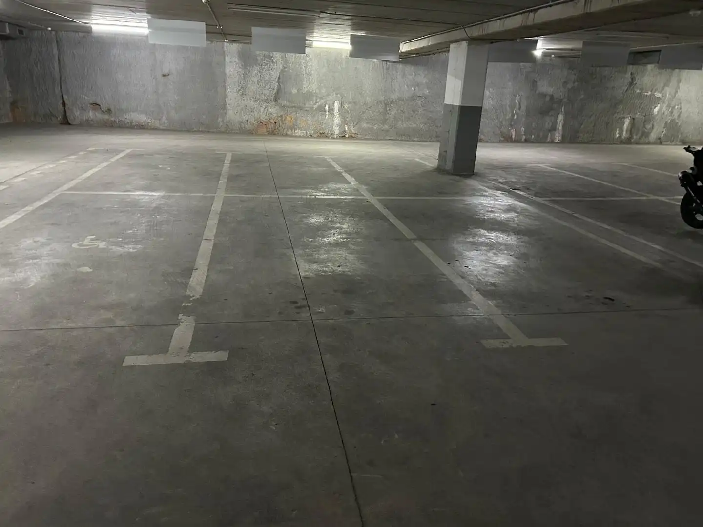 Parkplatz von Garage zum Verkauf in Rubí