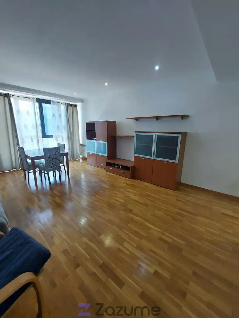 Sala de estar de Piso de alquiler en Pontevedra Capital  con Calefacción, Trastero y Amueblado