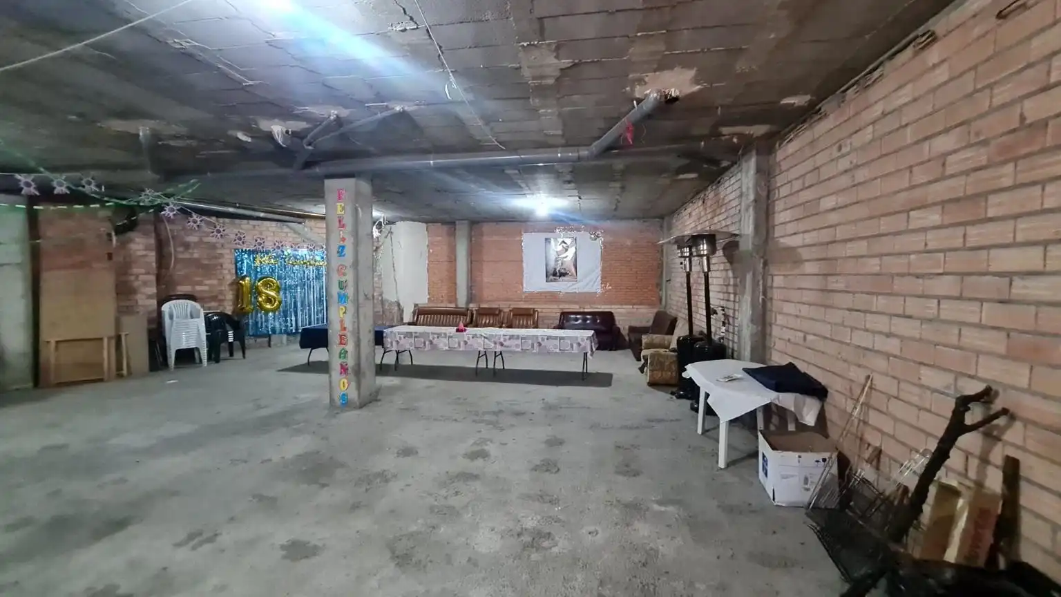 Local comercial en venda a La Almunia de Doña Godina, imagen 3