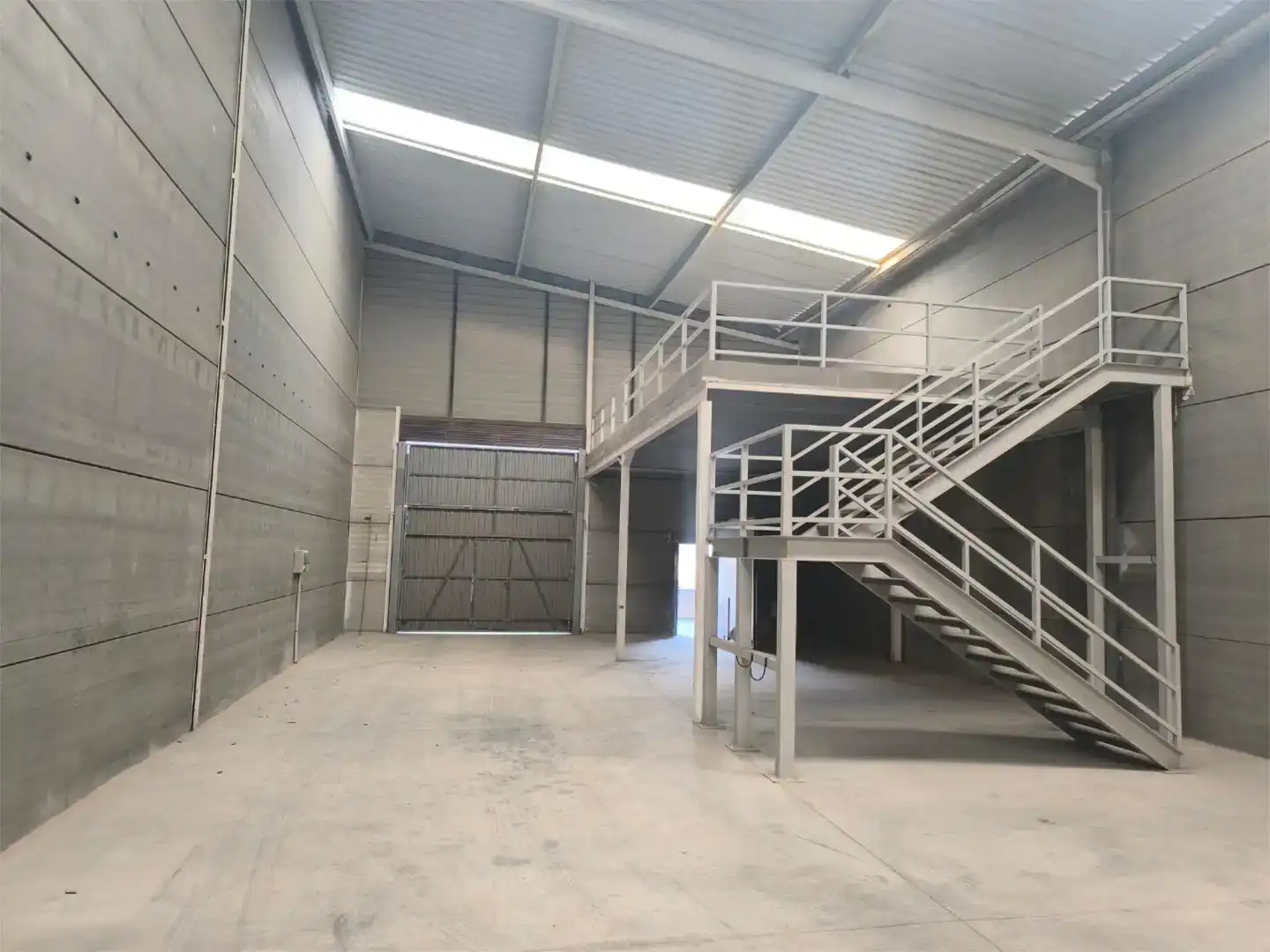 Fabrikhallen zur Miete in Chilches / Xilxes