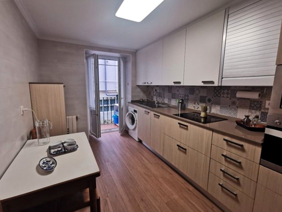 Kitchen of Flat for sale in Portugalete  with Heating, Furnished and Oven