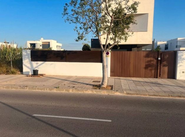 Casa o chalet en venta en Avinguda Unió Europea, Piscinas