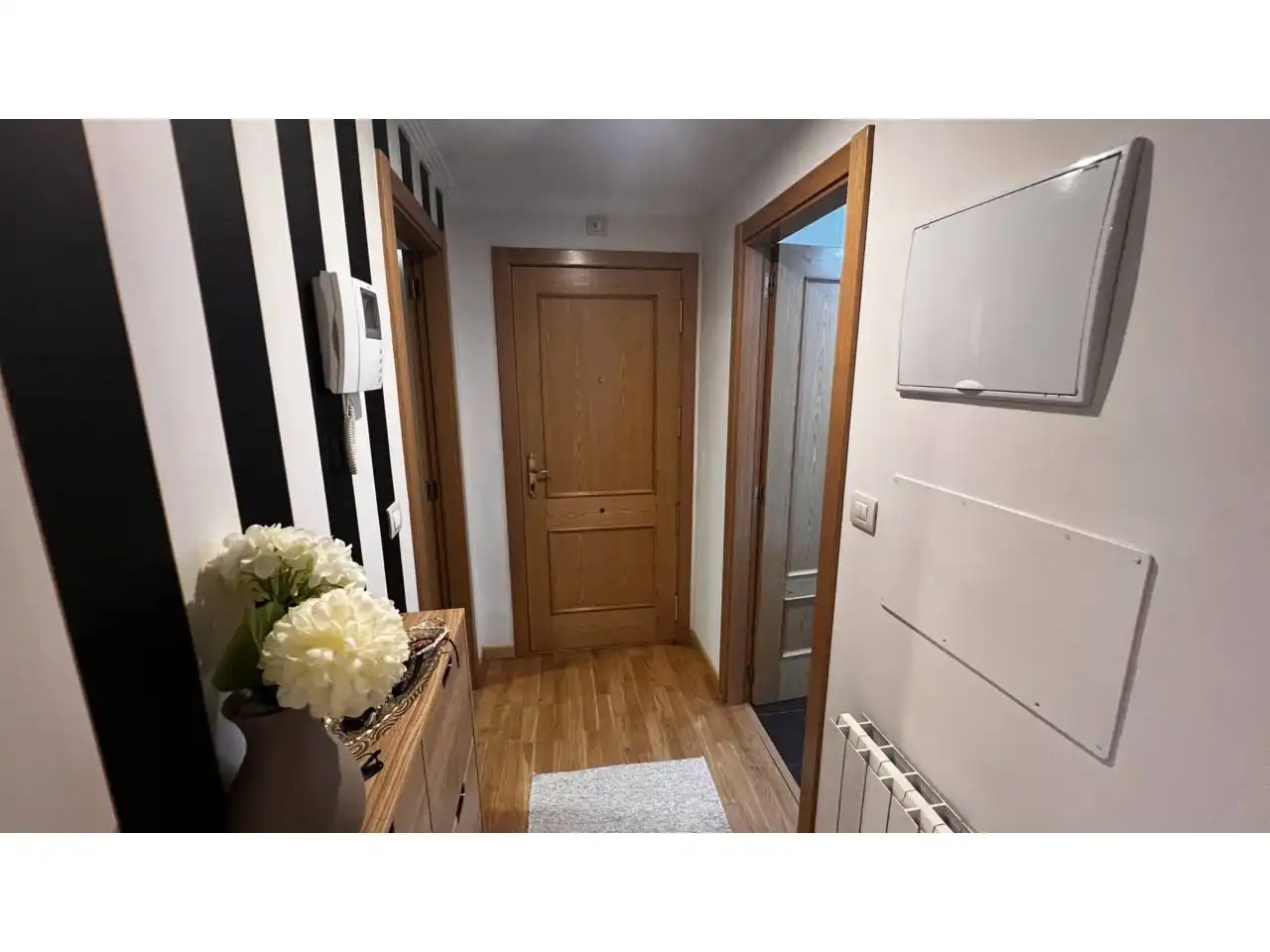 Wohnung zum Verkauf in Medina de Pomar mit Heizung, Abstellraum und Möbliert