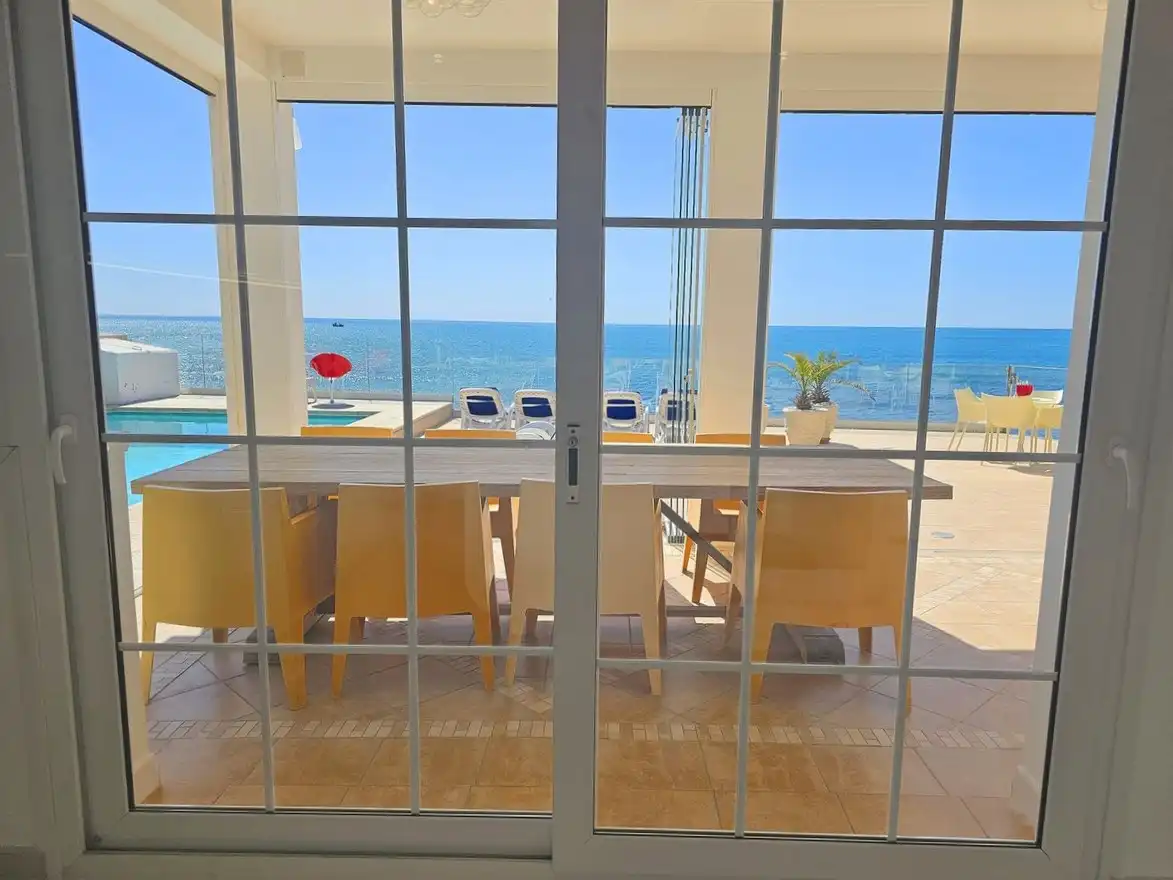 Casa o xalet en venda a Calle Playa del Chaparral, 19, El Faro de Calaburra - Chaparral