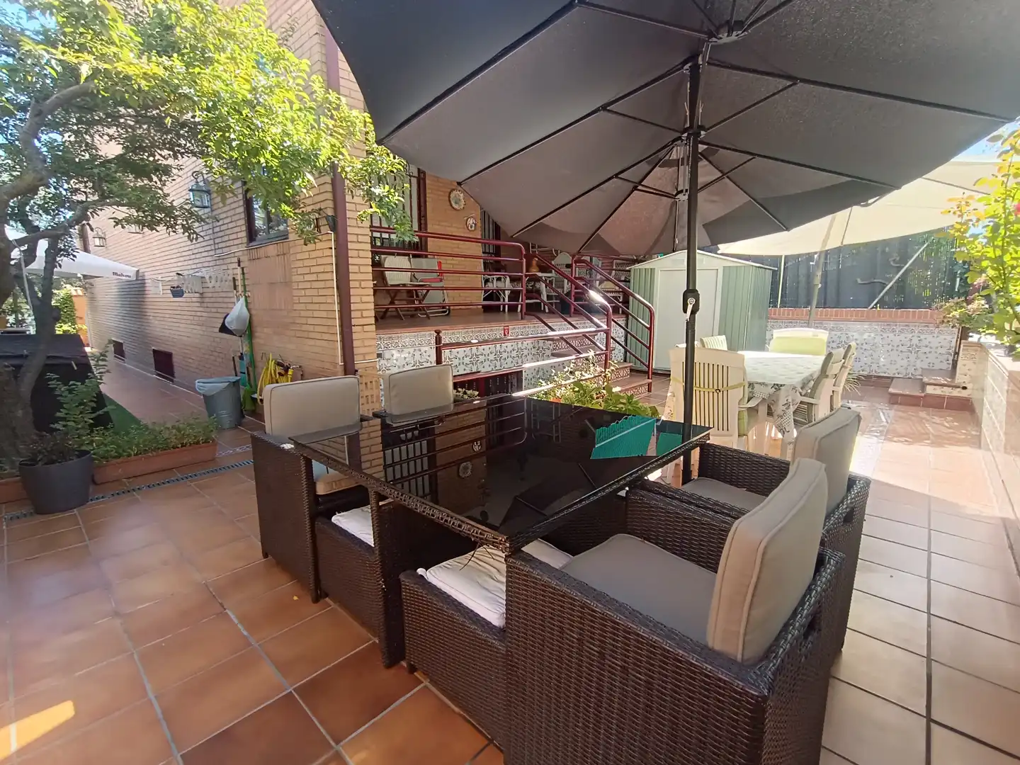 Casa adosada en venta en Valderas - Los Castillos