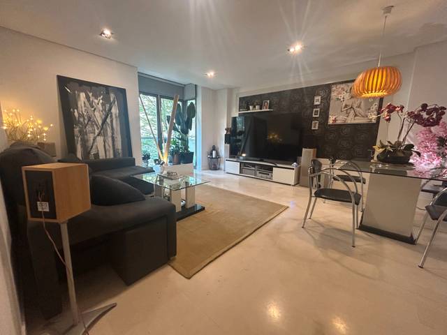 Piso en Venta en Calle Canencia de la Sierra en Ensanche de Vallecas - La Gavia