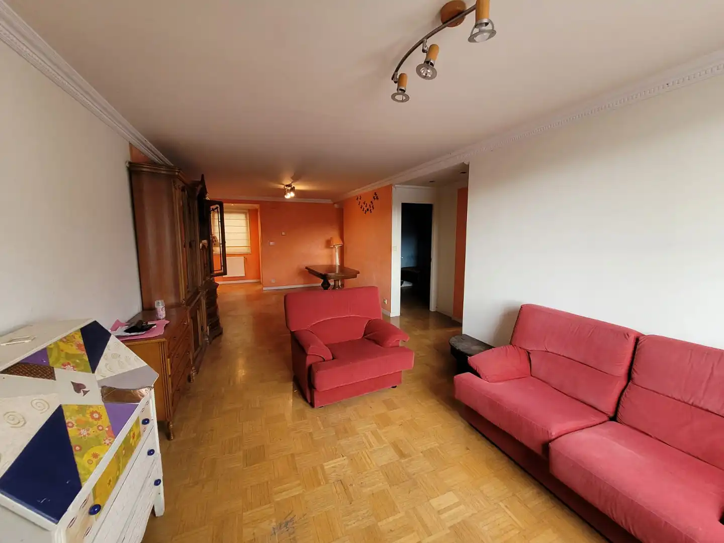 Living room of Flat for sale in Bilbao   with Heating, Parquet flooring and Storage room
