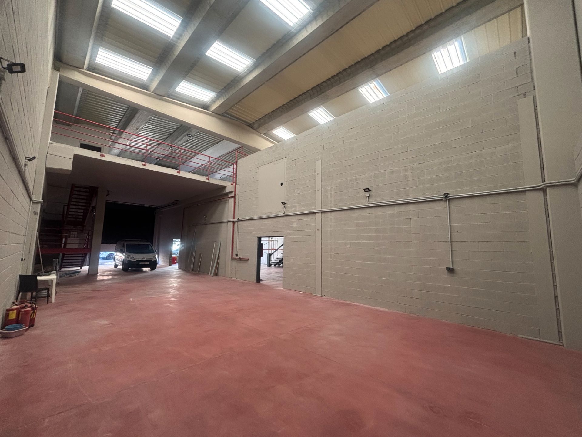 Industrial buildings to rent in Marbella  with Alarm