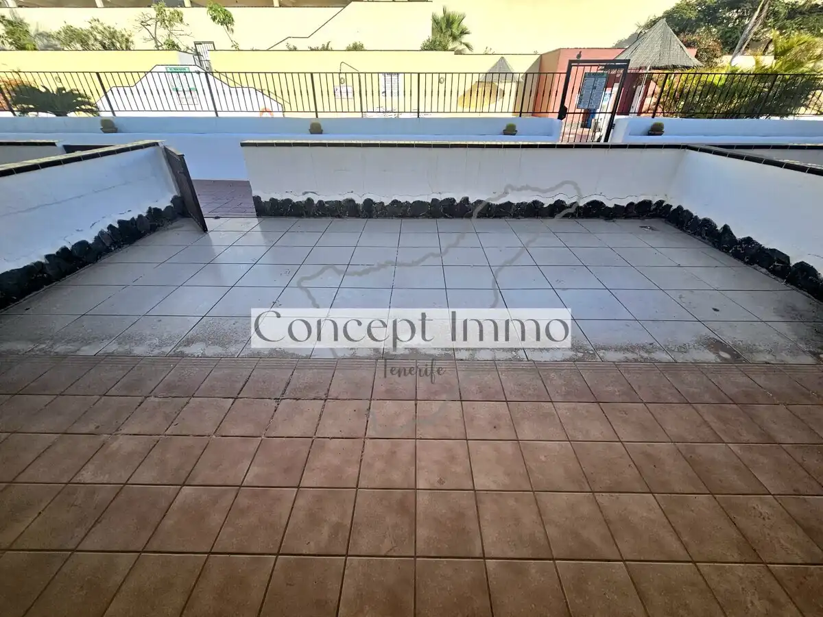 Terraza de Planta baja en venta en Arona con Terraza, Trastero y Alarma