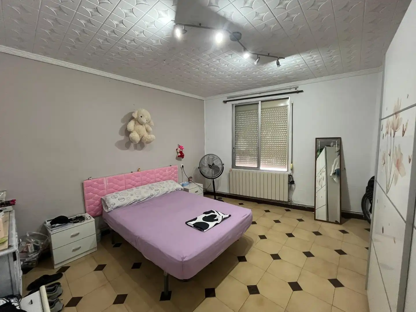 Habitación de Piso en venta en Monzón con Calefacción y Balcón