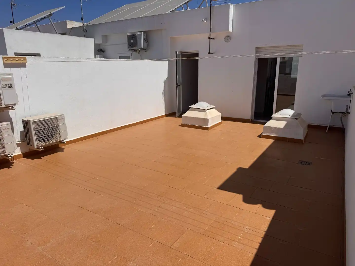 Terrassa de Casa adosada en venda en Roquetas de Mar amb Aire condicionat, Terrassa i Traster