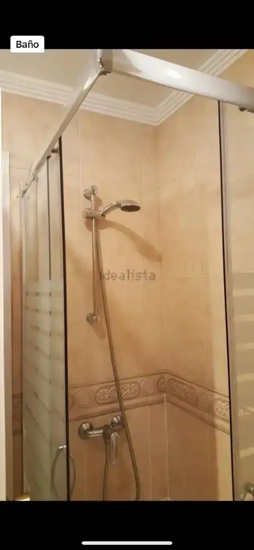 Bathroom of Apartments for rent in La Antilla, Huelva