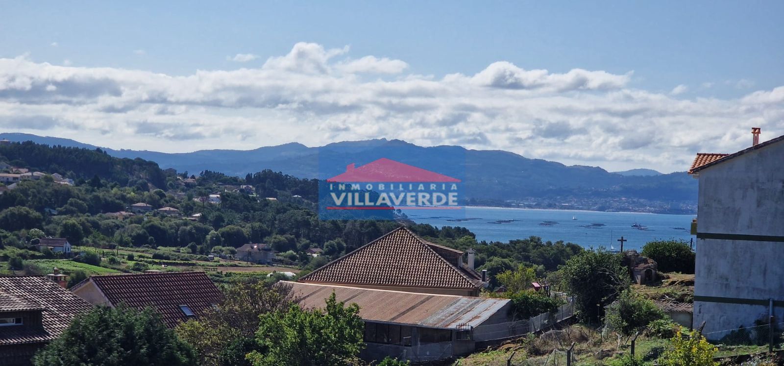 Vista exterior de Residencial en venda en Cangas 