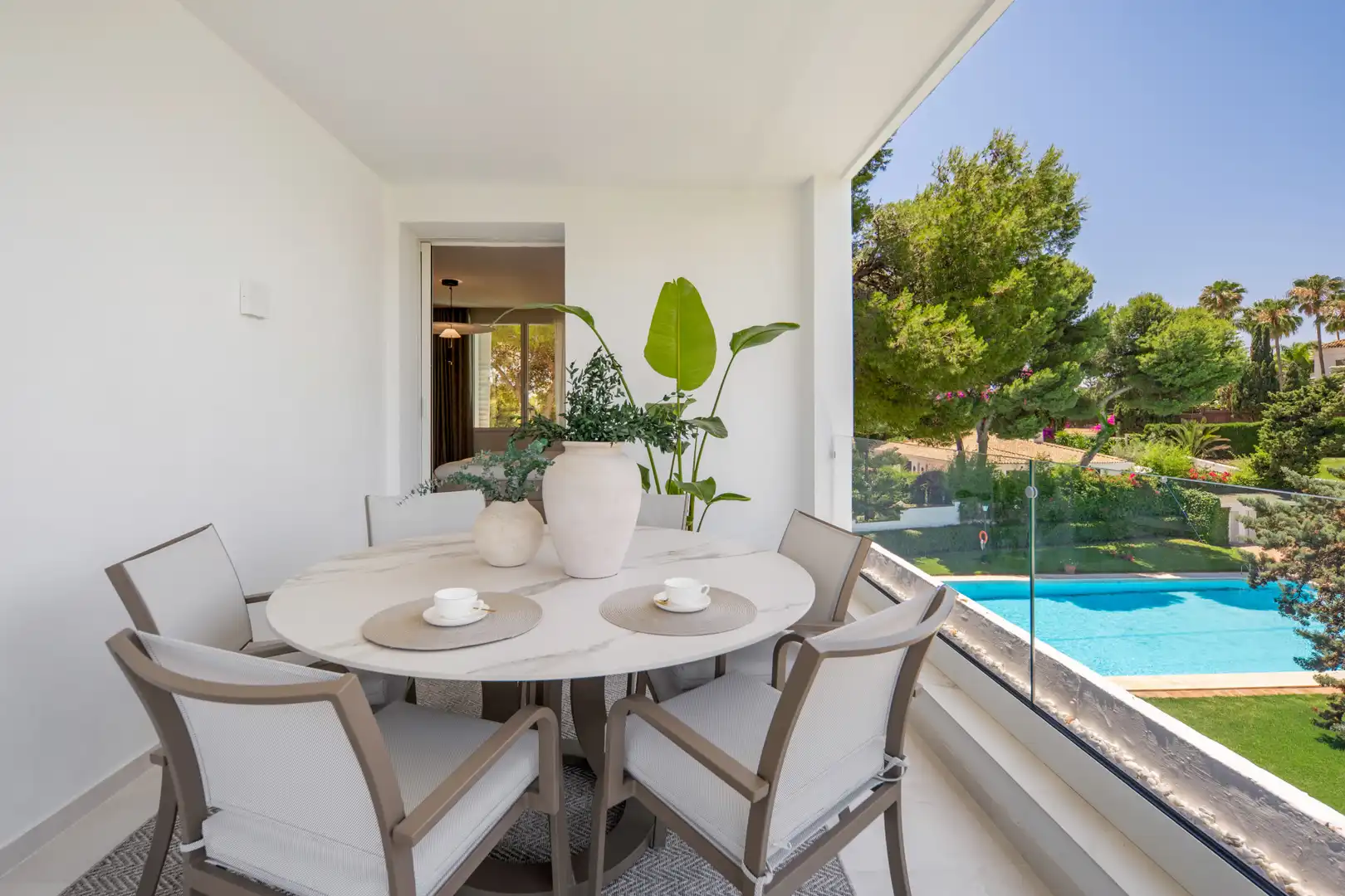 Terrasse von Dachboden zum Verkauf in Marbella mit Klimaanlage, Terrasse und Schwimmbad