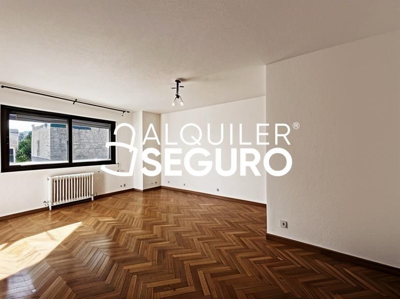 Sala de estar de Piso de alquiler en Las Rozas de Madrid con Calefacción y Terraza