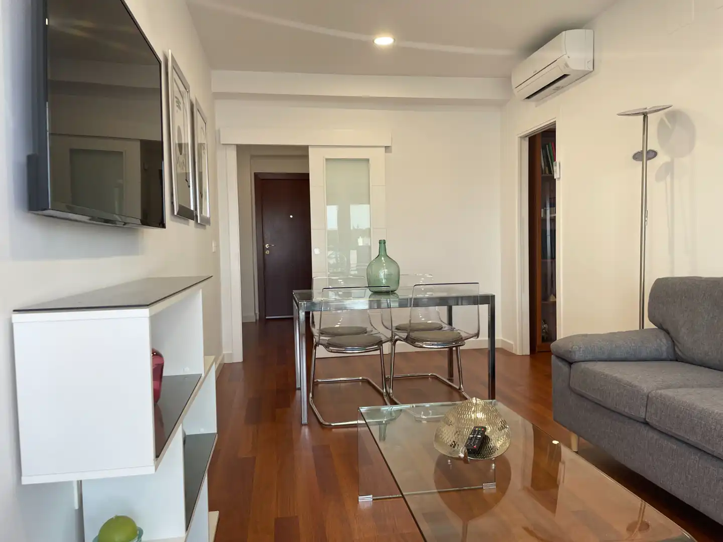 Sala d'estar de Pis de lloguer en Badajoz amb Aire condicionat, Calefacció i Parquet