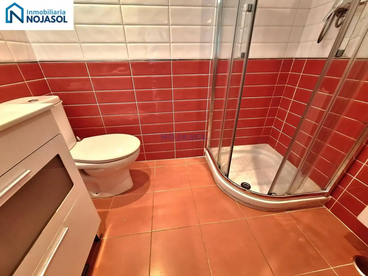 Badezimmer von Wohnungen zur Miete in Noja mit Heizung, Privatgarten und Terrasse