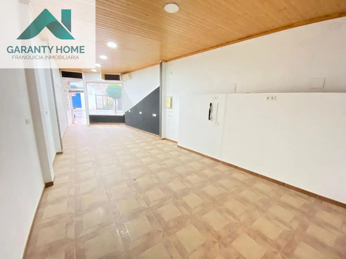 Business premises for sale in Torredonjimeno, imagen 2