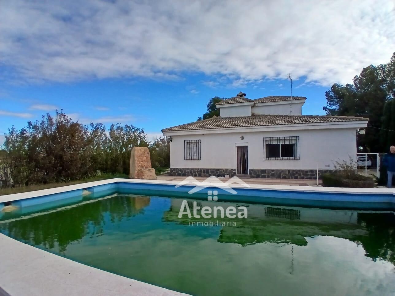 Vista exterior de Casa o xalet en venda en  Albacete Capital amb Calefacció, Jardí privat i Terrassa