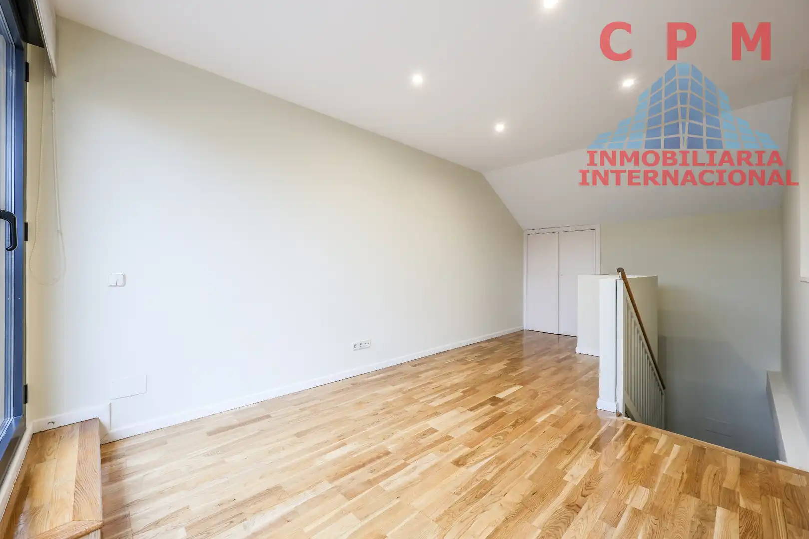 Duplexes for rent in Madrid  with Air Conditioner, Heating and Parquet flooring