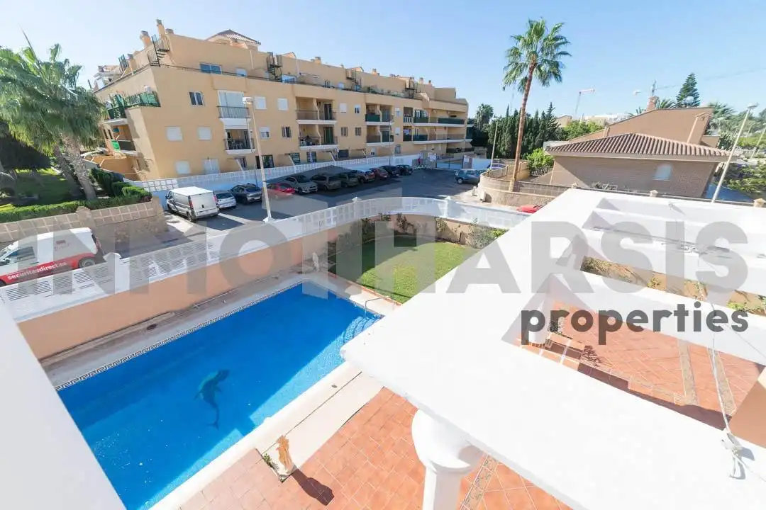 Villa mit Terrasse zum Verkauf in AVIACION (U) 1, imagen 47