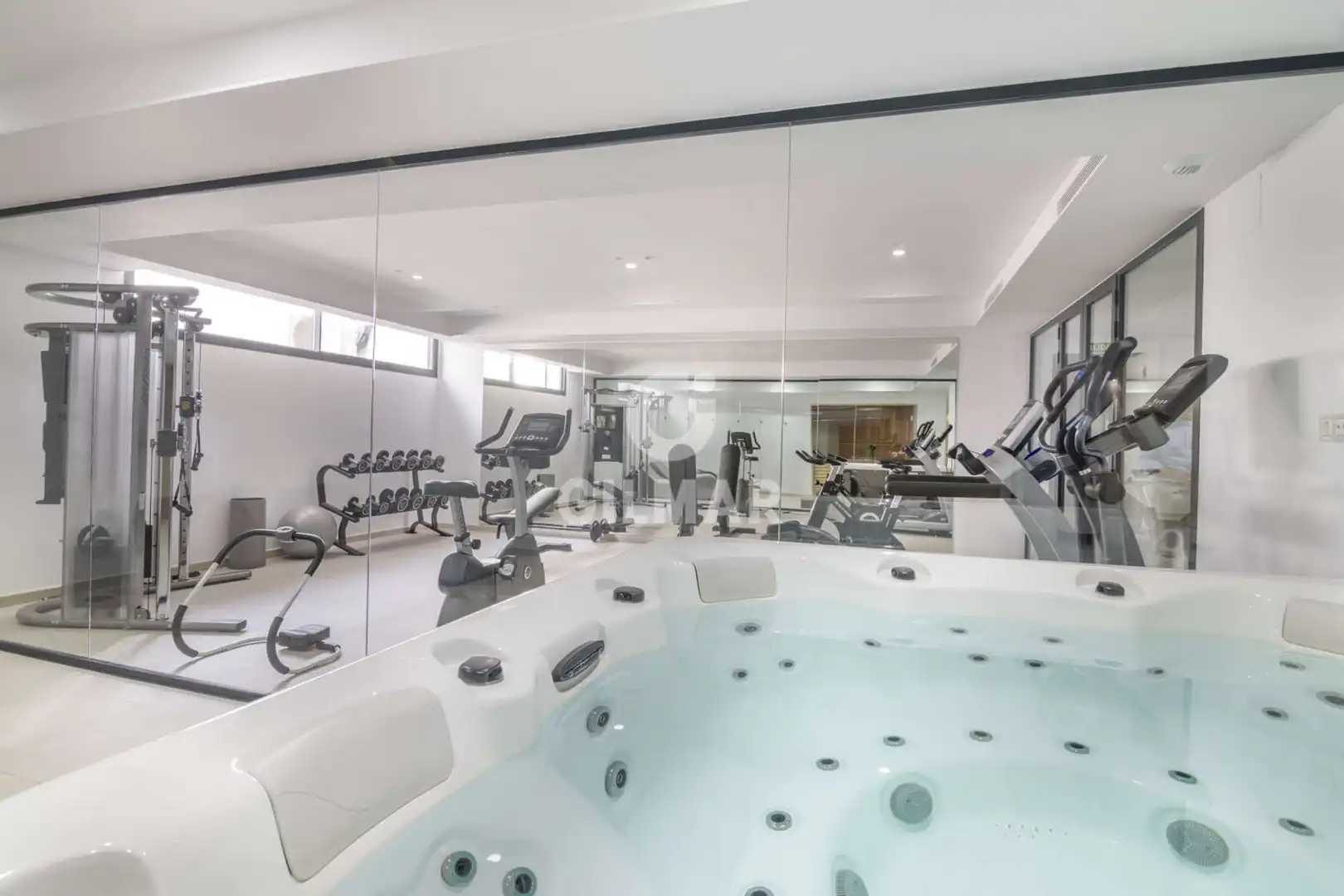 Piscina de Apartament en venda en Estepona amb Calefacció, Traster i Piscina