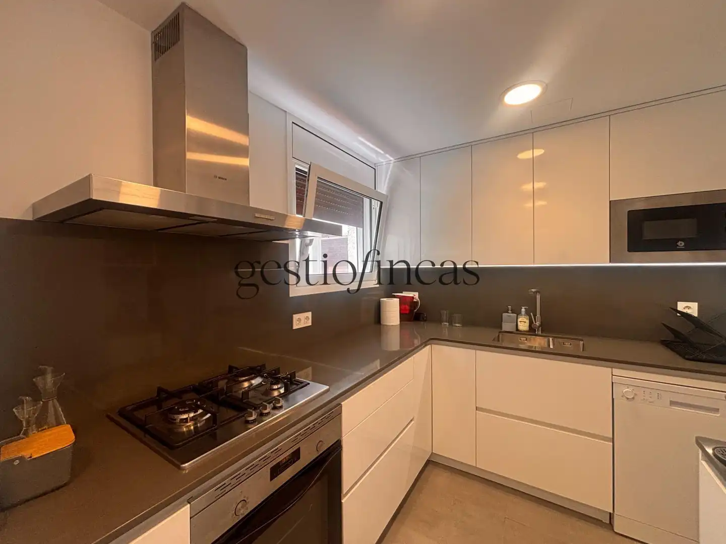Cocina de Apartamento de alquiler en Cambrils con Aire acondicionado, Calefacción y Terraza