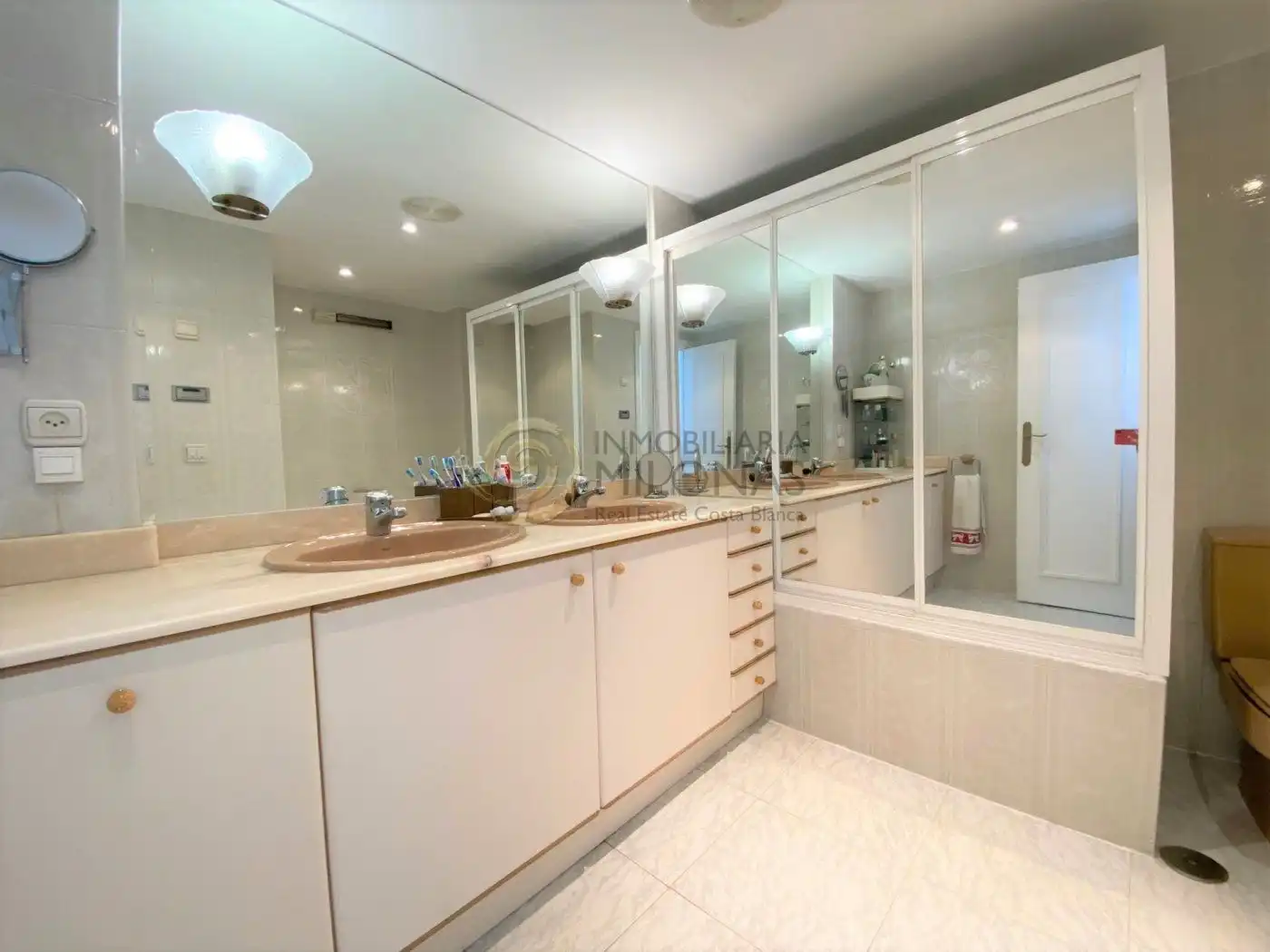Appartamento con piscina in vendita a Playa de Levante, imagen 20