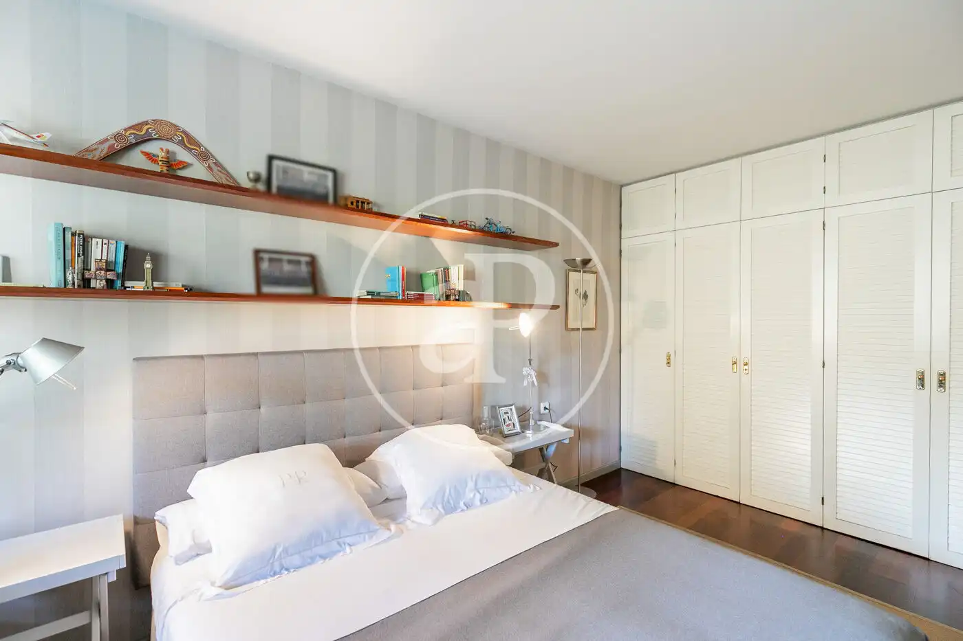 Habitación de Piso en venta en Barcelona con Aire acondicionado, Calefacción y Jardín privado