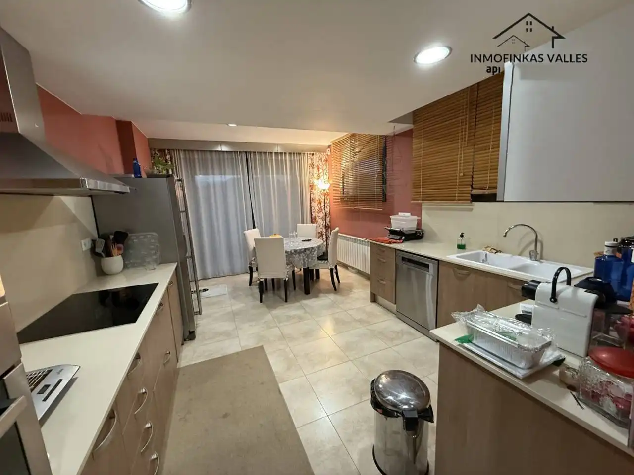 Cuina de Casa o xalet en venda en Caldes de Montbui amb Aire condicionat, Calefacció i Jardí privat