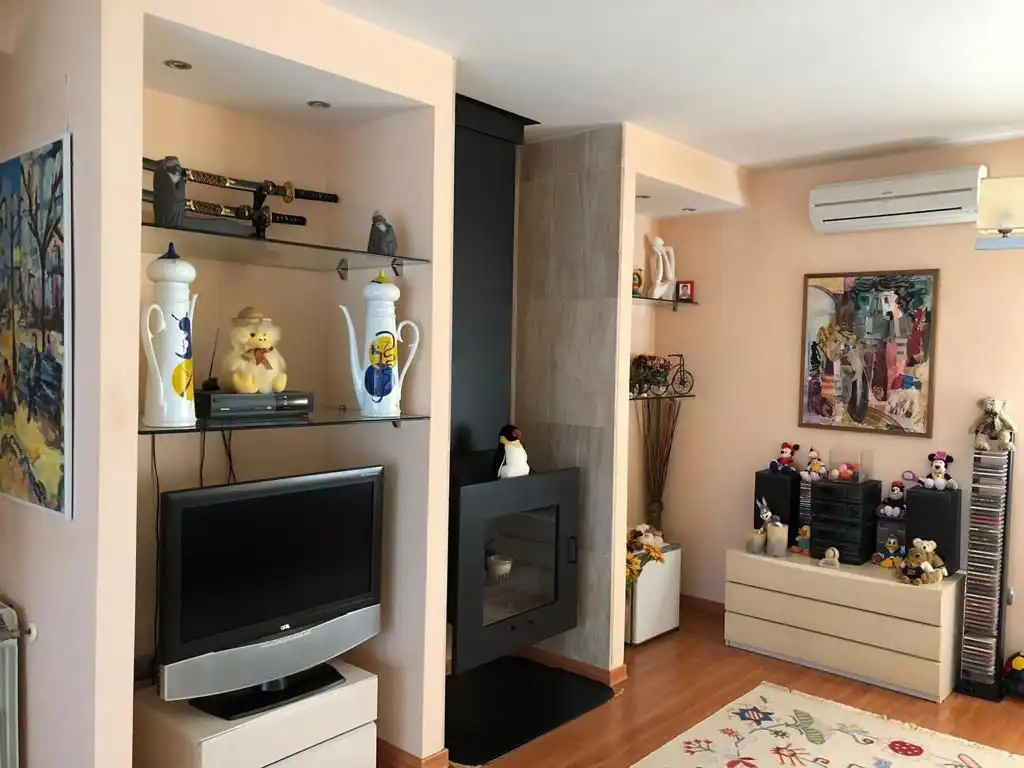 Sala de estar de Casa o chalet en venta en Villanueva de Perales con Aire acondicionado, Calefacción y Jardín privado