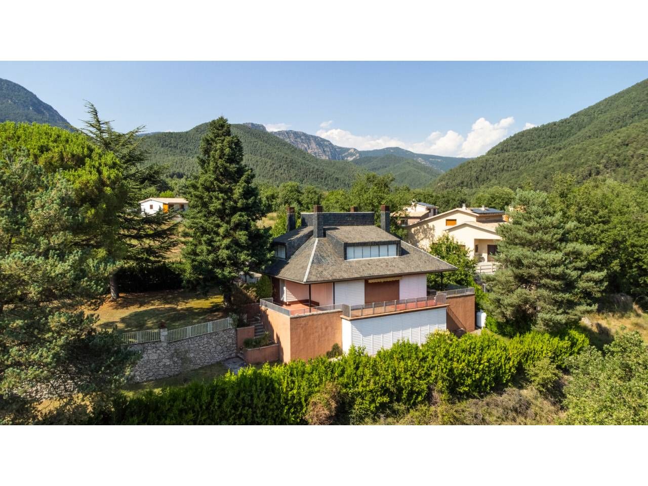 Vista exterior de Casa o xalet en venda en Vilada amb Calefacció, Jardí privat i Terrassa