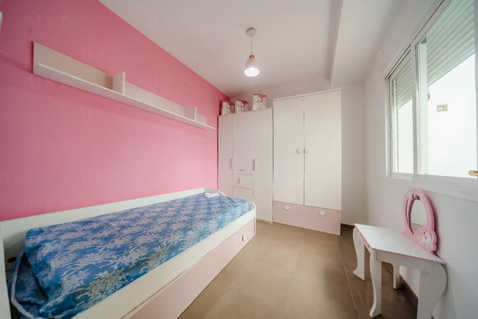 Dormitori de Pis en venda en Roquetas de Mar amb Moblat i Forn