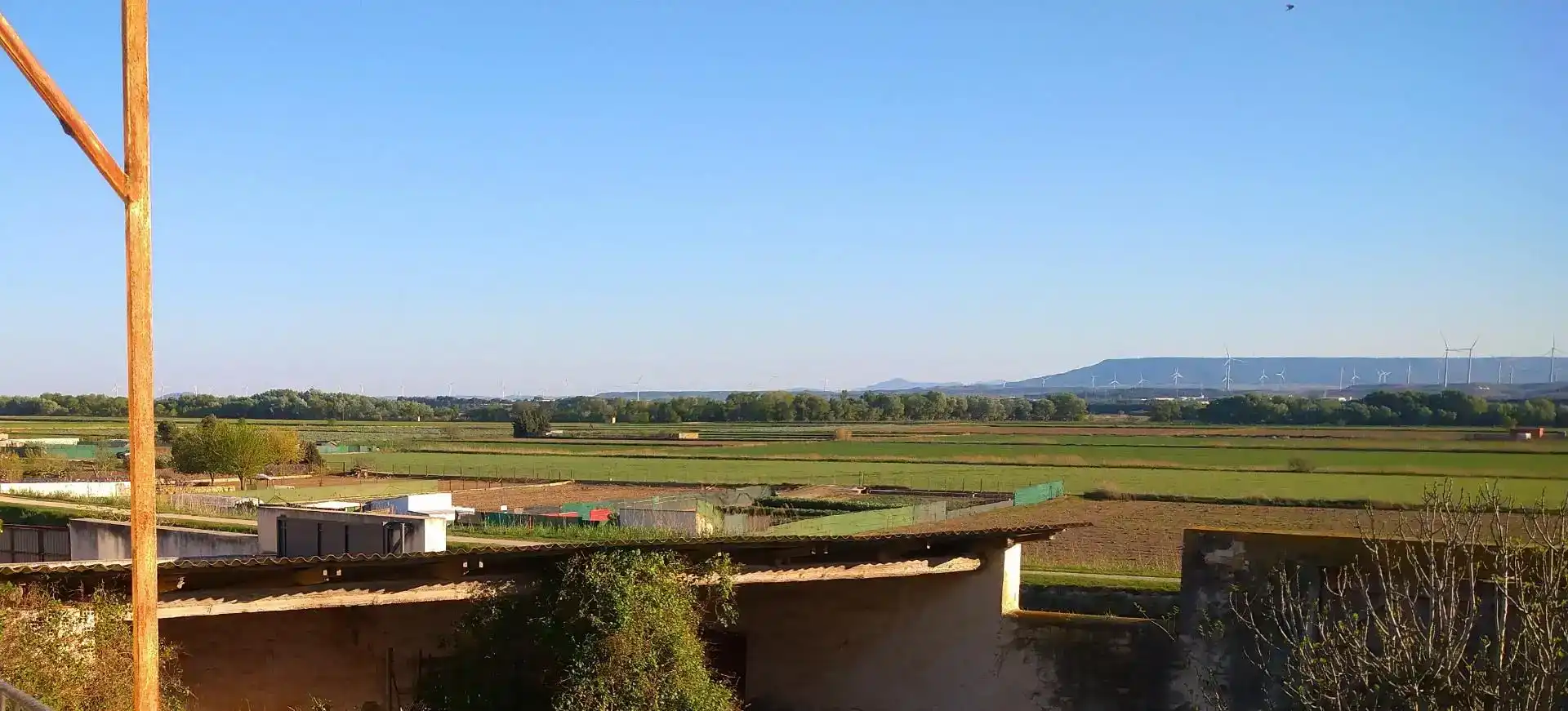 Jardí de Casa adosada en venda en Cabanillas amb Balcó