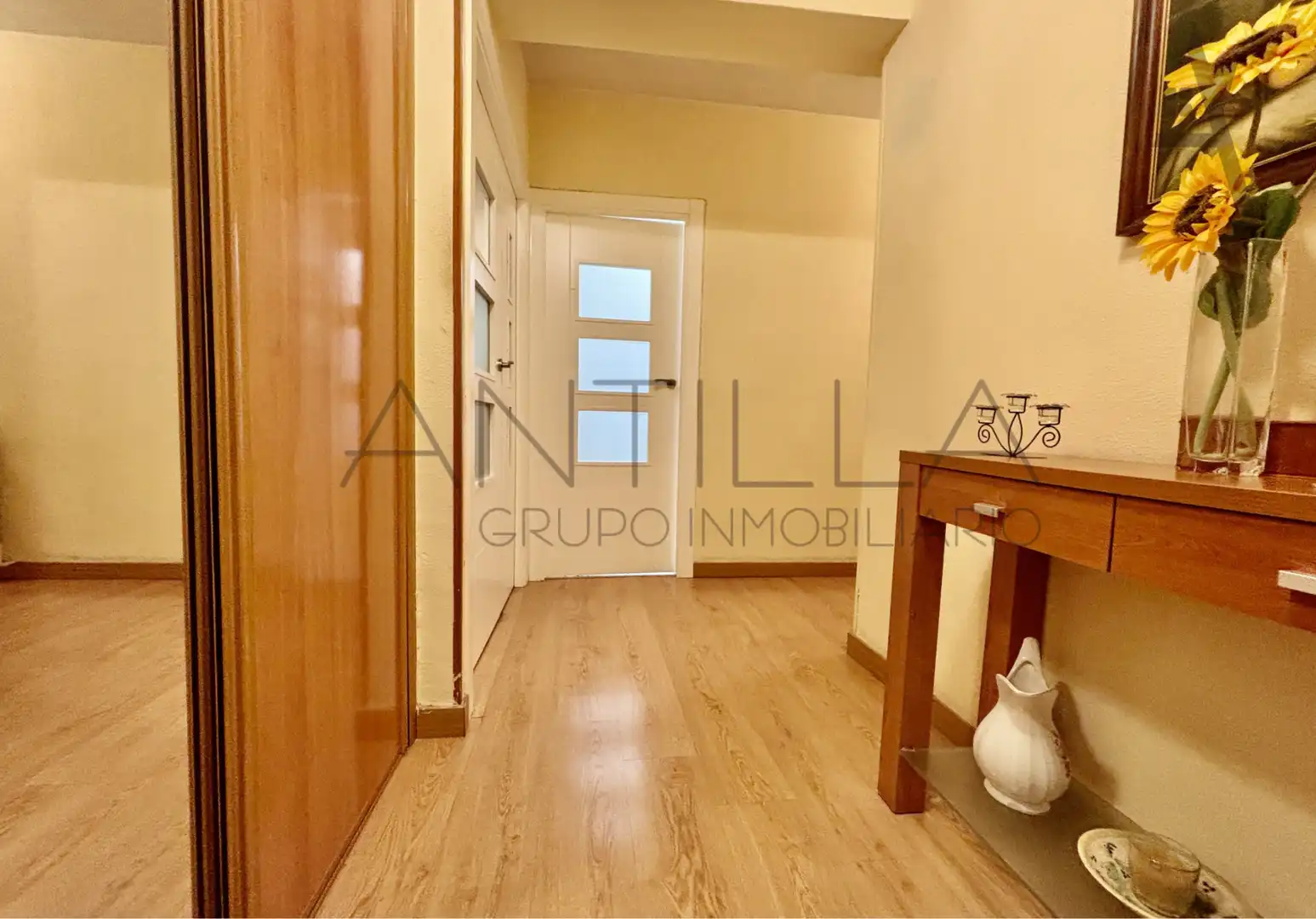 Flat for sale in Madrid  with Heating, Furnished and Alarm