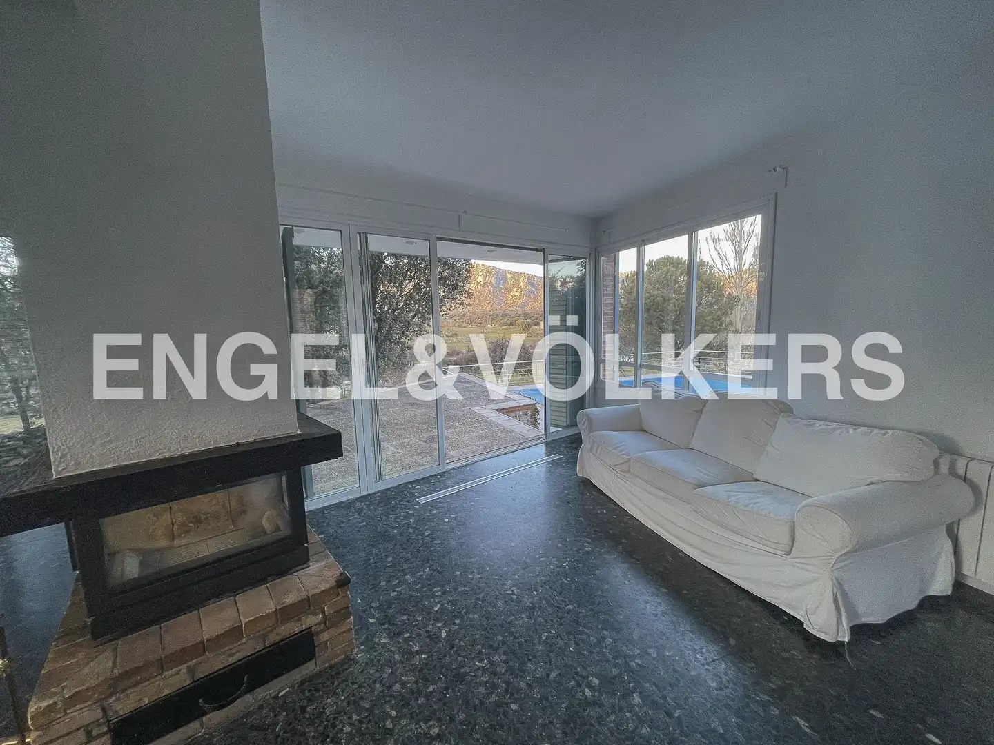 Living room of Houses for rent in El Boalo - Cerceda – Mataelpino  with Air Conditioner, Heating and Private garden