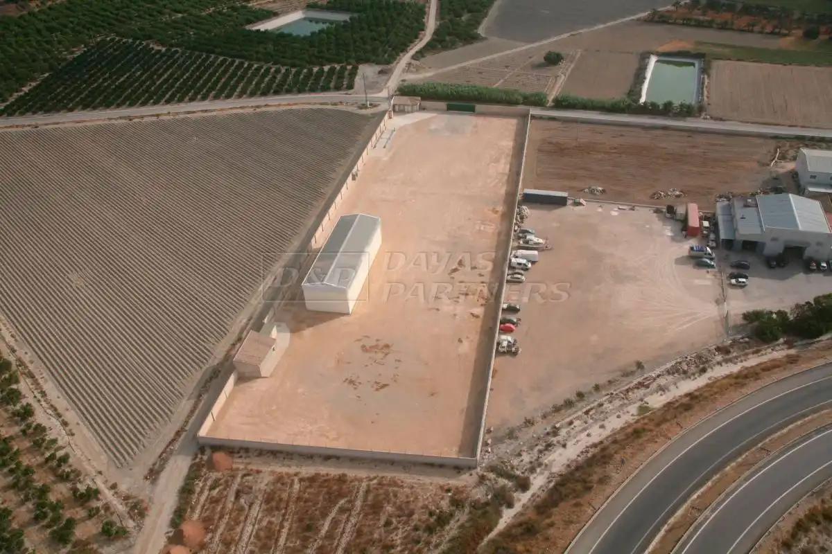 Nave industrial en venta en Cox