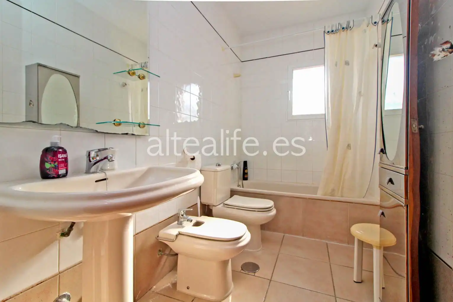 Bathroom of Houses for sale in Altea  with Air Conditioner, Terrace and Community pool