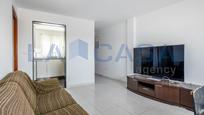 Living room of Flat for sale in Tomares  with Balcony