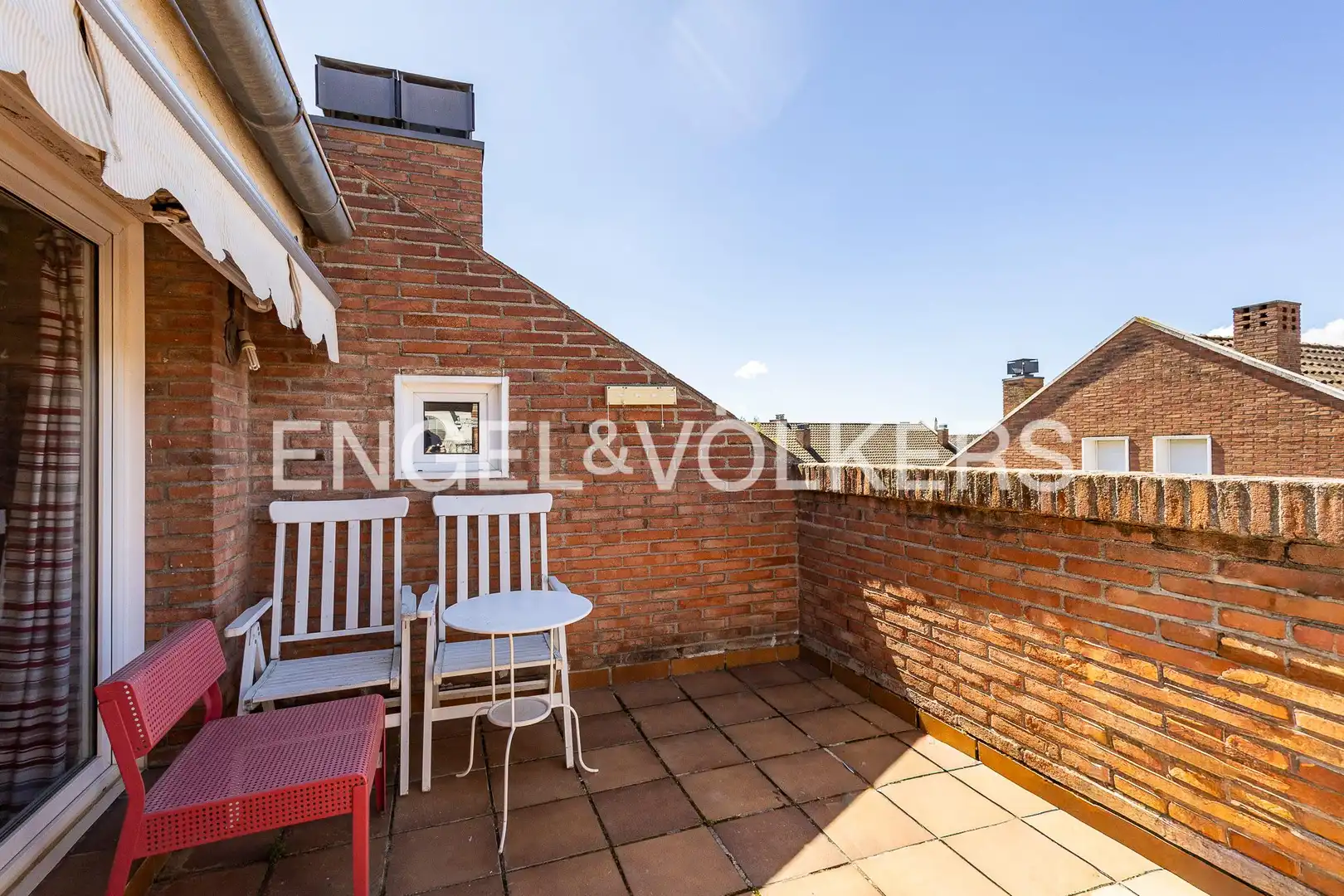 Terraza de Casa o chalet en venta en Esplugues de Llobregat con Aire acondicionado, Calefacción y Jardín privado